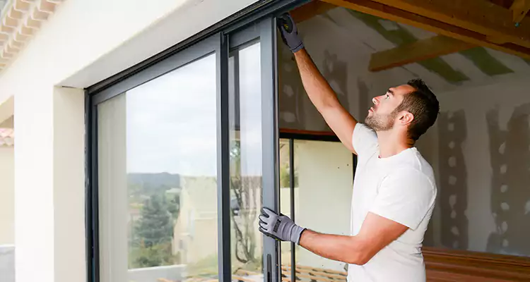 Patio Glass Panels Repair in St. Cloud, FL
