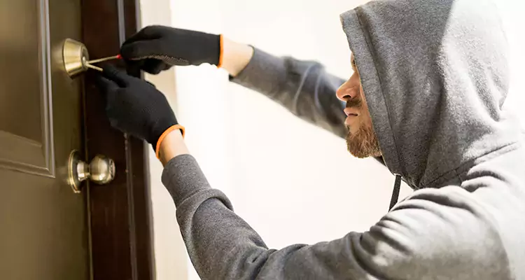 Emergency Motel Lock Repairs—Available 24/7 in St. Cloud, FL