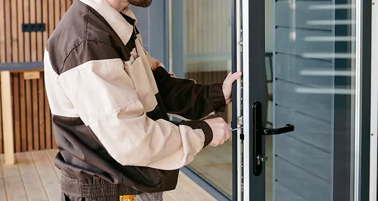 Fix Patio Screen Door Rollers in St. Cloud, FL