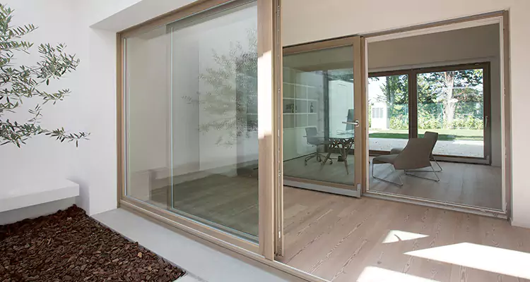 Sliding Screen Door Bottom Track Replacement in St. Cloud, FL